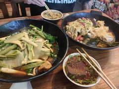 -万记麻辣烫国展总店