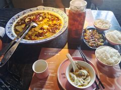 -桂二老坛酸菜鱼(三街两巷店)