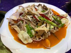 椒麻鸡-亚黑亚炕锅农家美食(清水河店)