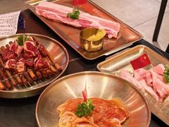 -轻烧烤肉(光谷步行街店)