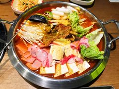 泡菜火锅-炉小哥烤肉(熙地港店)