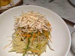 -初蓉丨遇见新川菜(亲贤街荣耀店)
