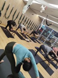 -亦美瑜伽·普拉提