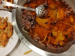 -鑫巴蜀小镇 · 水煮鱼专研店(玉桥店)