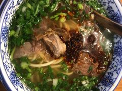 牛骨清汤牛肉面-白金成(珠江路店)