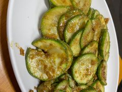 咸蛋黄炒小瓜-甜甜屋(解放中路店)