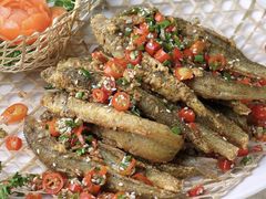 酥炸泥鳅-佬麻雀·剁椒鱼头(京基KK One店)