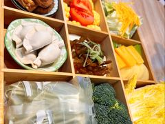 -轻蔬不用等·素食(江苏路店)