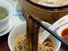 蟹黄小龙包-老淮城·长鱼面(河下古镇店)