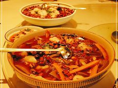 -龙门阵茶屋川菜馆(武康路店)