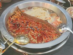 -四小区火锅·巷子里的重庆火锅(花照壁店)