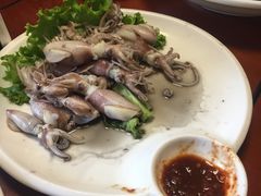 -鸿运美食府