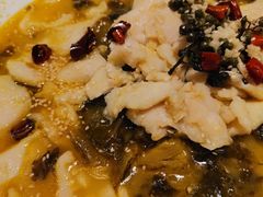 -皇城根·烤鸭·鱼头·家常菜(欧亚大观乐活城店)