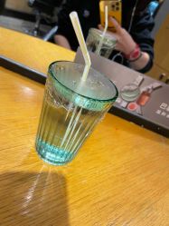 -时尚殿堂明星门店