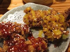 蜂蜜甜辣双拼炸鸡-小木屋米酒店·韩国料理(深圳总店)