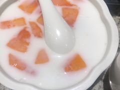 牛奶木瓜桃胶-温粥人(春晖路店)