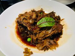 酱焖鱼头加牛蛙-绿茶餐厅(昌平悦荟店)