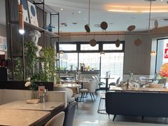 -必胜客(漕宝路店)