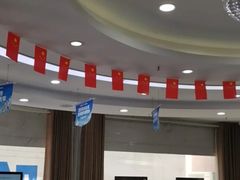 -咿呀口腔(光谷分院)