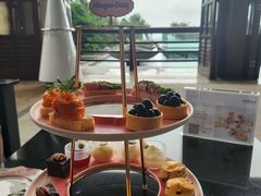 -亚龙湾喜来登·美景台大堂吧