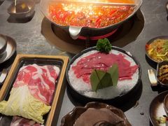 -湊湊火锅·茶憩(杭州湖滨银泰in77店)