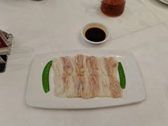 手剁猪肉石磨肠粉-寻味顺德·珍之宝酒楼(银钻店)