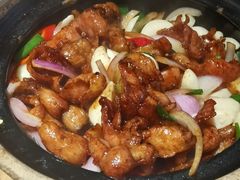 啫啫猪颈肉-恭喜上堓砂锅焗·海鲜大排档(闵行龙湖店)