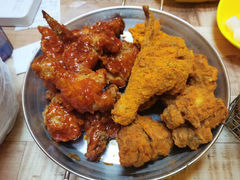 -BHC炸鸡(明洞总店)
