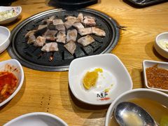 -缸桶屋韩国料理·全程帮烤(泰禾店)