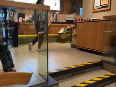 -星巴克(广州淘金路店)
