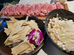 -哥老官重庆美蛙鱼头(宝山龙湖店)