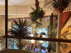-玛格萝妮比萨屋(陆家浜路店)