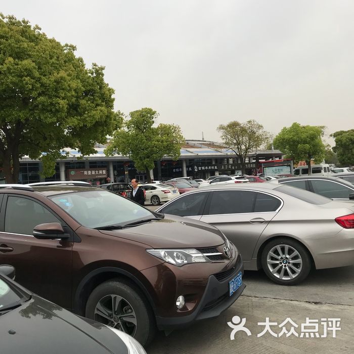 (太仓沙溪服务区)停车场