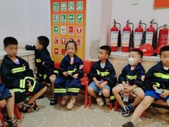 -成都星期8小镇(江宁南路店)