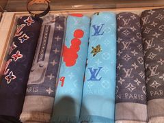 -文艺复兴百货(米兰大教堂广场店)