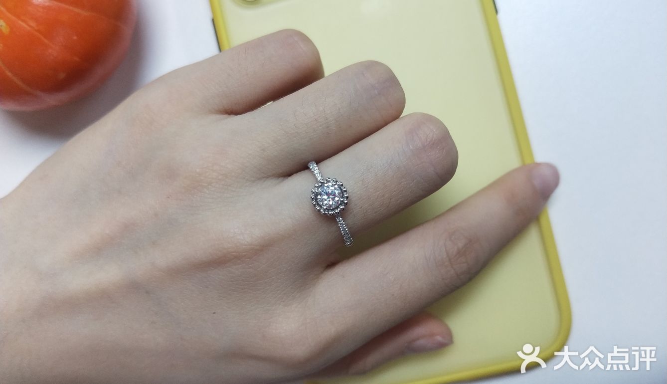 💍钻戒定制。给你不一样的爱❤