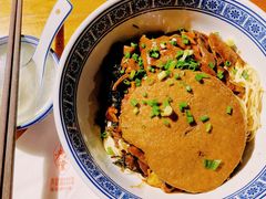 蛤蜊猪肝面-沪西老弄堂面馆(定西路店)