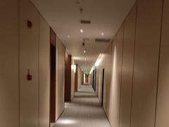 -米漾酒店(深圳会展中心岗厦地铁站店)