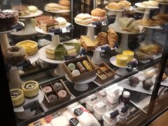 -星巴克臻选(济南恒隆店)