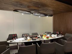 -密苏里·吖咪KTV火吧