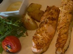 炭烤三文鱼-Efes Turkish & Mediterranean Cuisine 艾菲斯餐厅(陆家嘴店)
