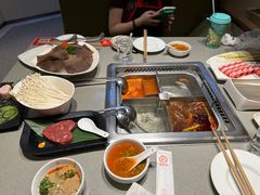 -海底捞火锅(让胡路万达店)