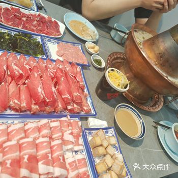蒙原铜锅涮肉堪称铜锅涮肉的典范