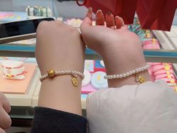 -周大福CHOW TAI FOOK(长寿路189弄购物中心店)