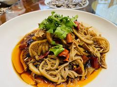 捞汁毛肚-湖畔鲁菜·二十年老字号餐厅(大明湖店)
