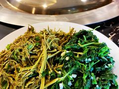 拌木立芽和苋菜-密云水库福海酒家