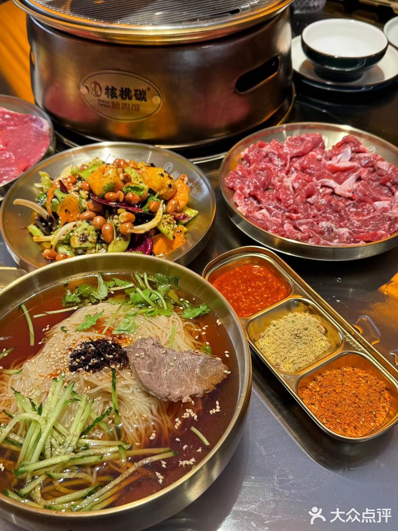 好吃到爆！ 当然还有各种小食、冰镇现压冷面