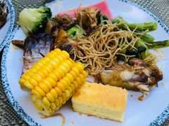 -三亚海韵度假酒店·渔人码头海鲜火锅BBQ自助餐厅·落日吧