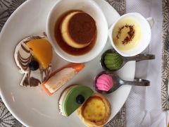 -东方豪景花园酒店·怡景旋转餐厅