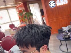 -米娜男士新国潮理发馆